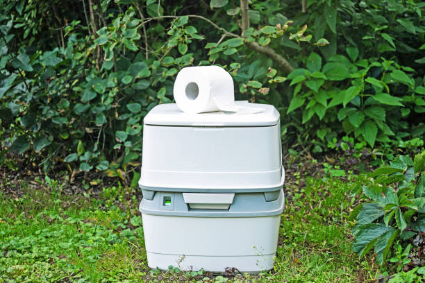 Portable Toilet Options We Offer in Monona, IA