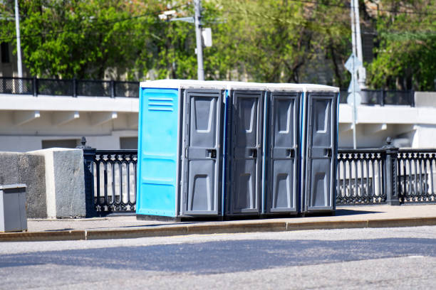 Best Porta potty rental near me  in Monona, IA